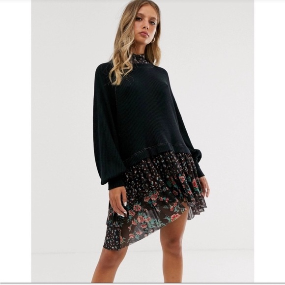 Free People Dresses & Skirts - Free People opposite attract mini dress Layered Long Sleeve Floral Henley